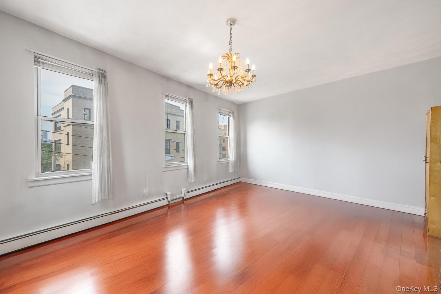 Single Family Astoria Queens, NY 11102, MLS-929645-7