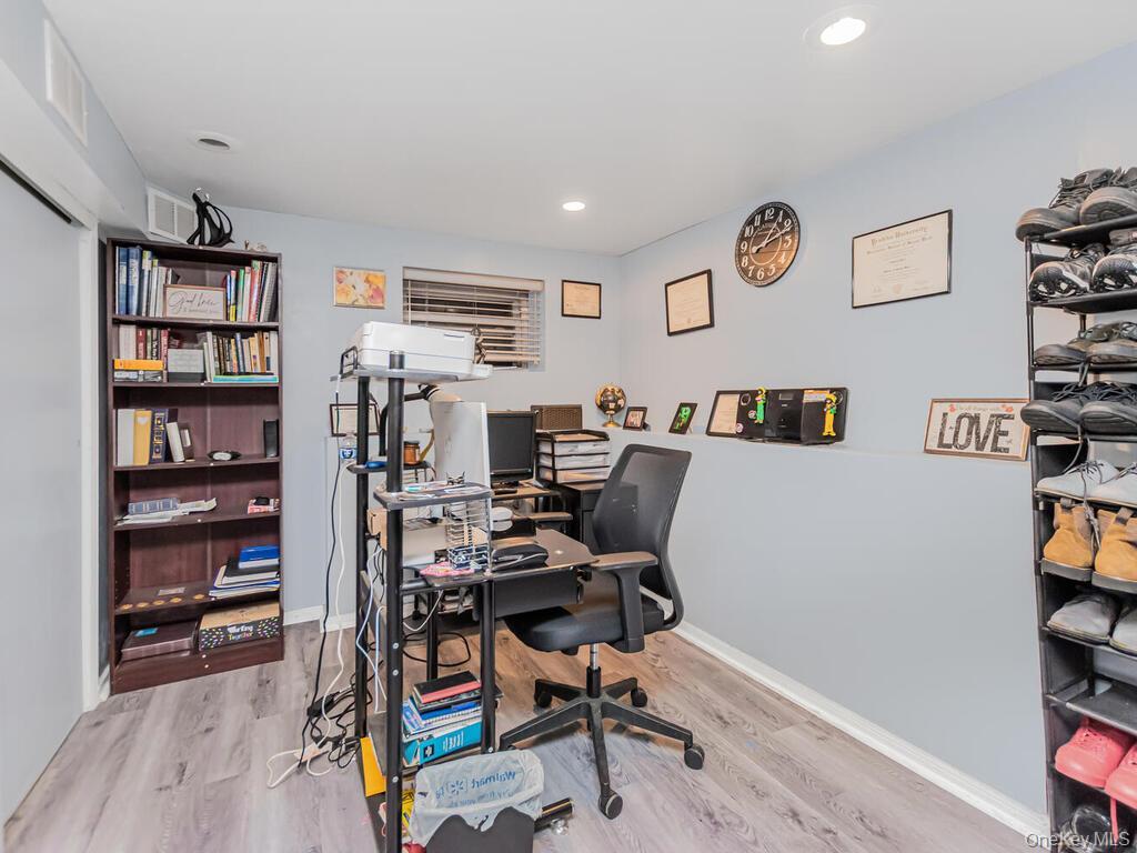 Single Family Adee  Bronx, NY 10469, MLS-929672-12