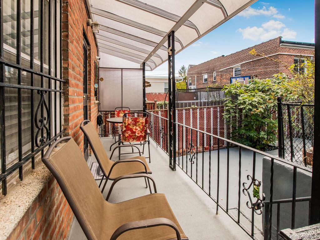 Single Family Adee  Bronx, NY 10469, MLS-929672-17