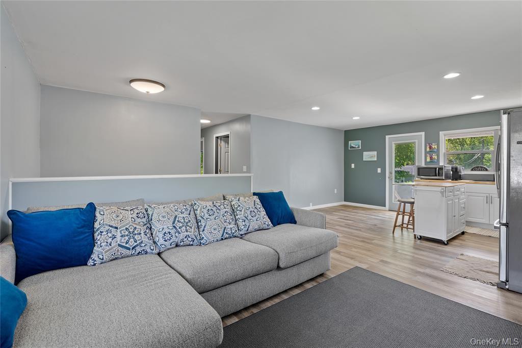 Single Family Mossy Brook Ulster County, NY 12440, MLS-929675-11