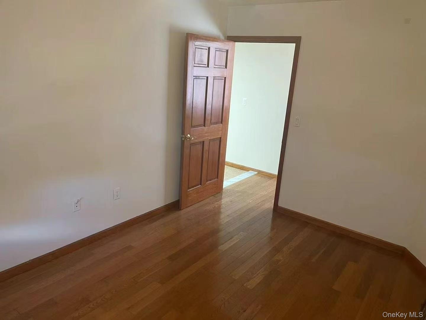 Condo Westside  Queens, NY 11368, MLS-929676-3