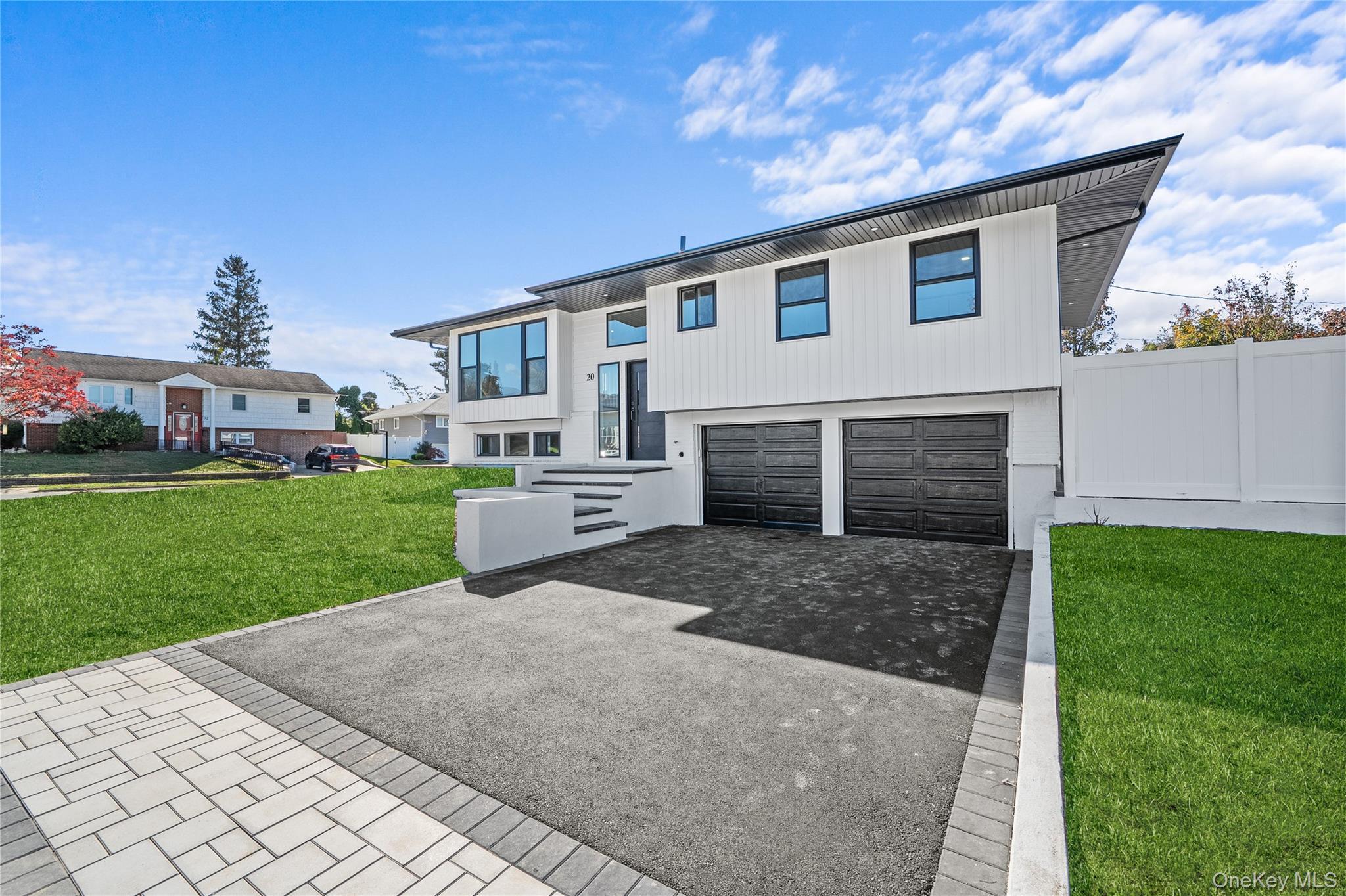 Single Family Briarwood Nassau County, NY 11803, MLS-929688-2