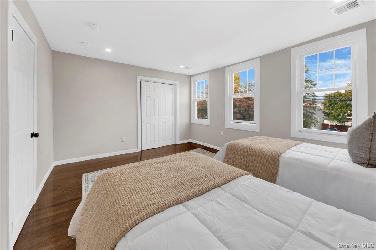 Single Family Kings Ferry  Westchester County, NY 10548, MLS-929701-20