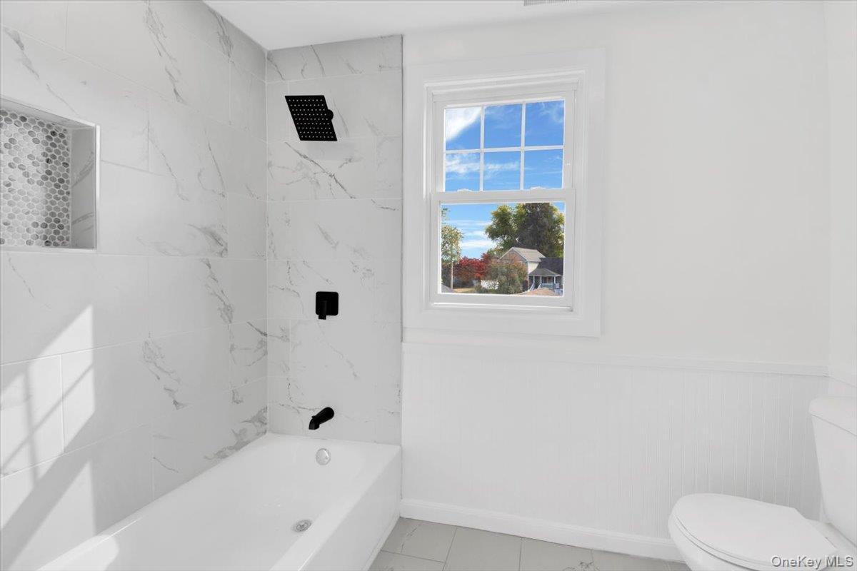 Single Family Kings Ferry  Westchester County, NY 10548, MLS-929701-23