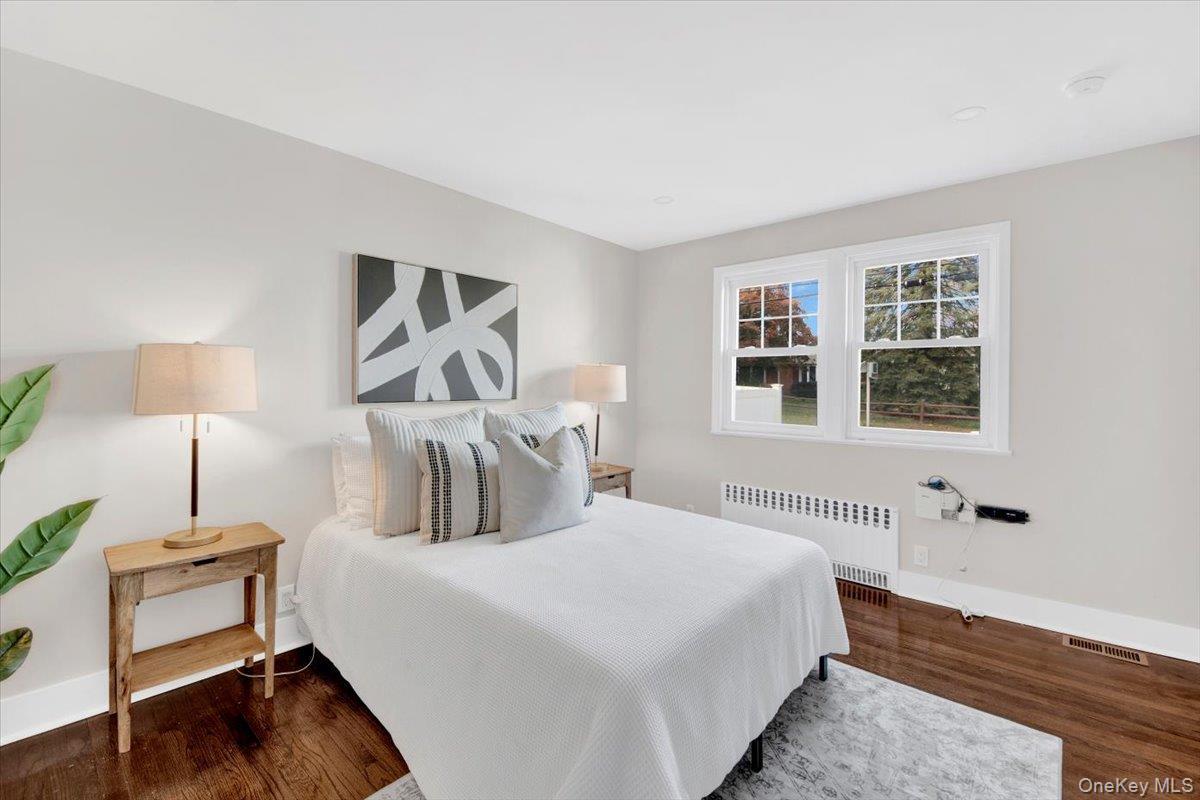 Single Family Kings Ferry  Westchester County, NY 10548, MLS-929701-25