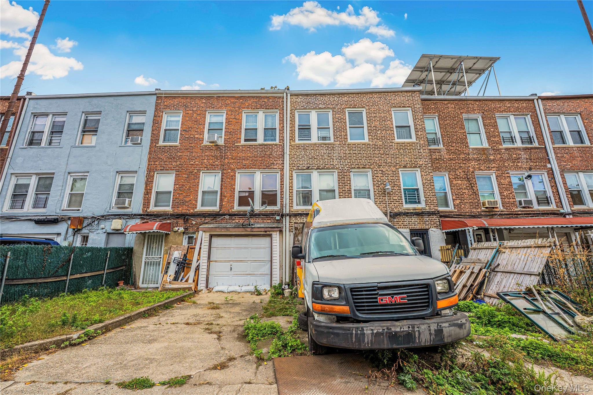 Single Family Troutville  Queens, NY 11434, MLS-929710-22