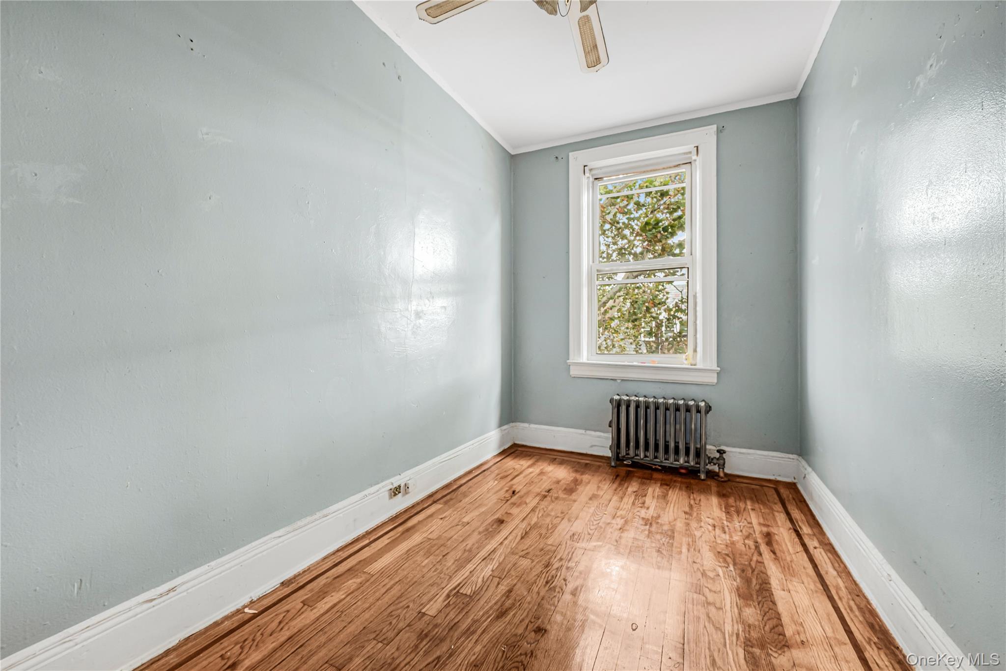 Single Family Troutville  Queens, NY 11434, MLS-929710-29