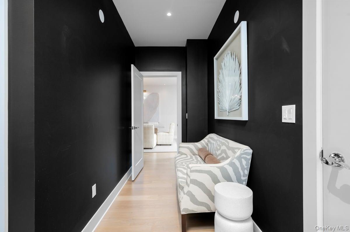 Single Family Primrose Lane Westchester County, NY 10573, MLS-929711-16