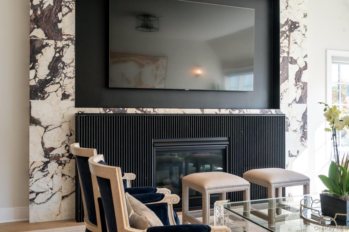 Single Family Primrose Lane Westchester County, NY 10573, MLS-929711-21