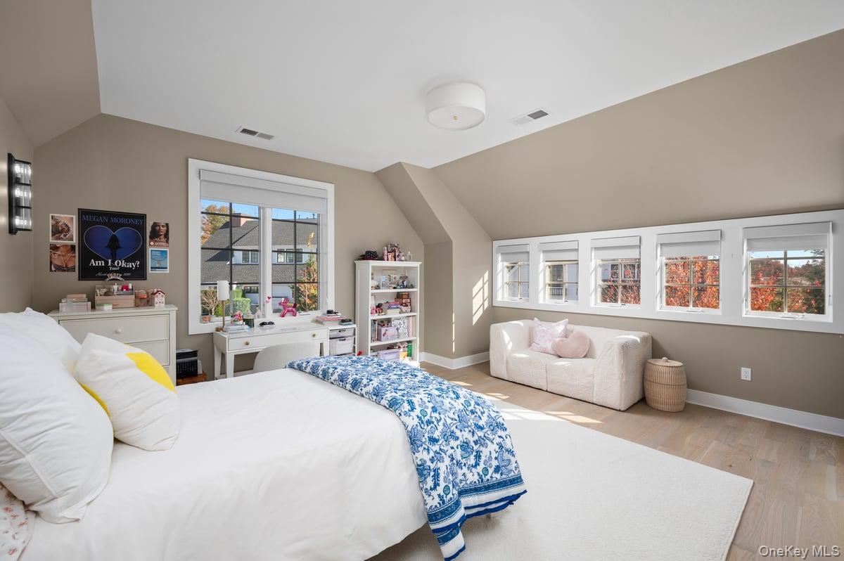 Single Family Primrose Lane Westchester County, NY 10573, MLS-929711-33