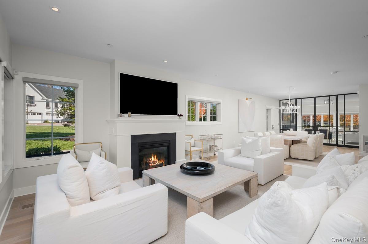 Single Family Primrose Lane Westchester County, NY 10573, MLS-929711-8