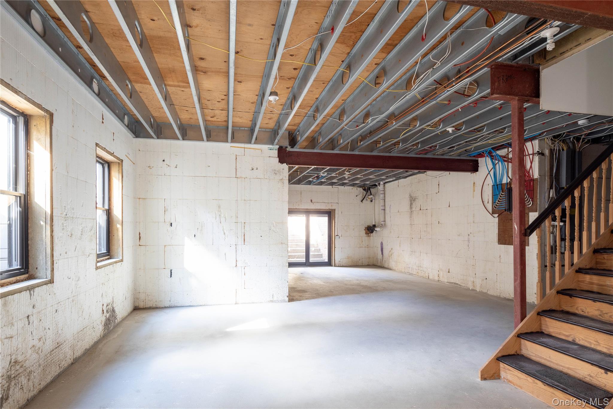 Single Family Eastwood Suffolk County, NY 11935, MLS-929730-22