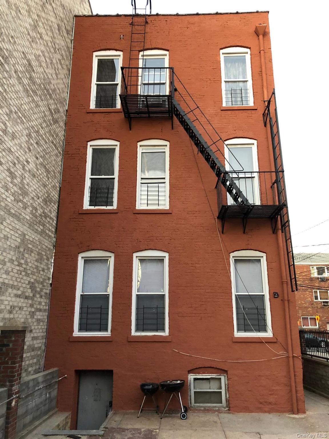 Commercial Sale 213th  Bronx, NY 10467, MLS-929744-4