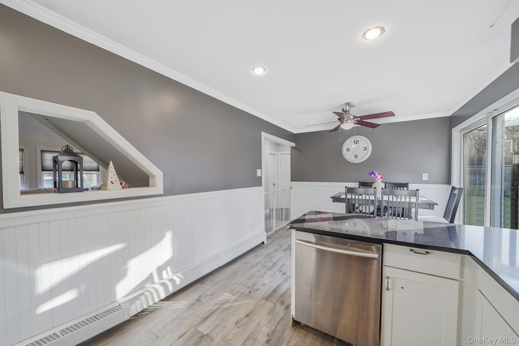 Single Family American  Suffolk County, NY 11727, MLS-929760-10