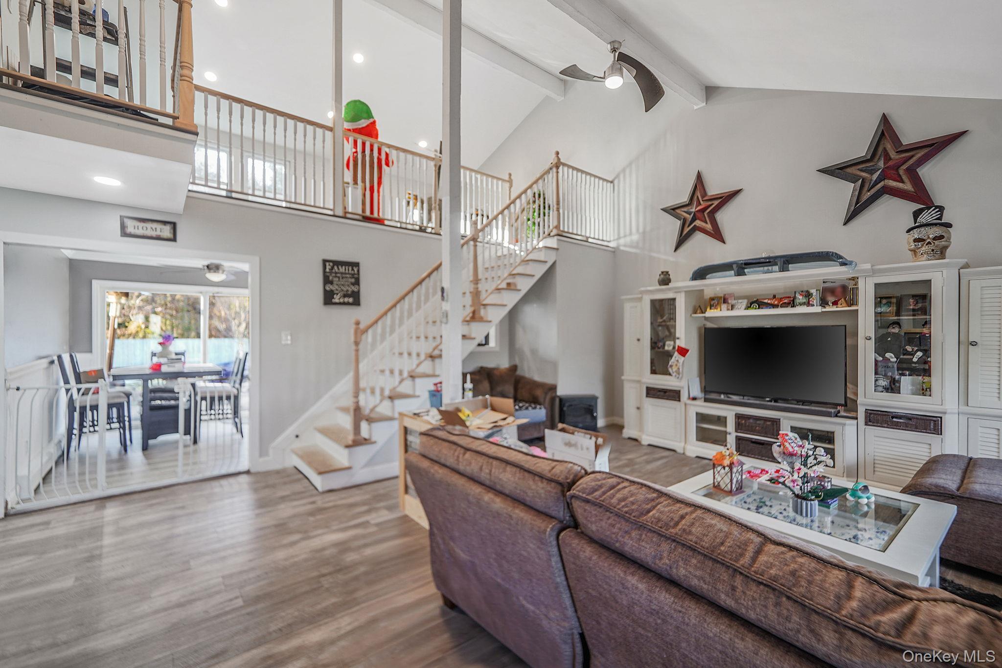 Single Family American  Suffolk County, NY 11727, MLS-929760-2