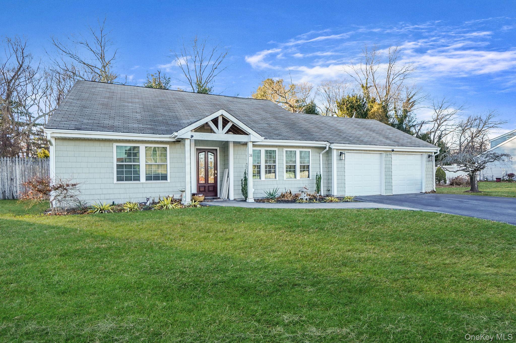 Single Family American  Suffolk County, NY 11727, MLS-929760-21