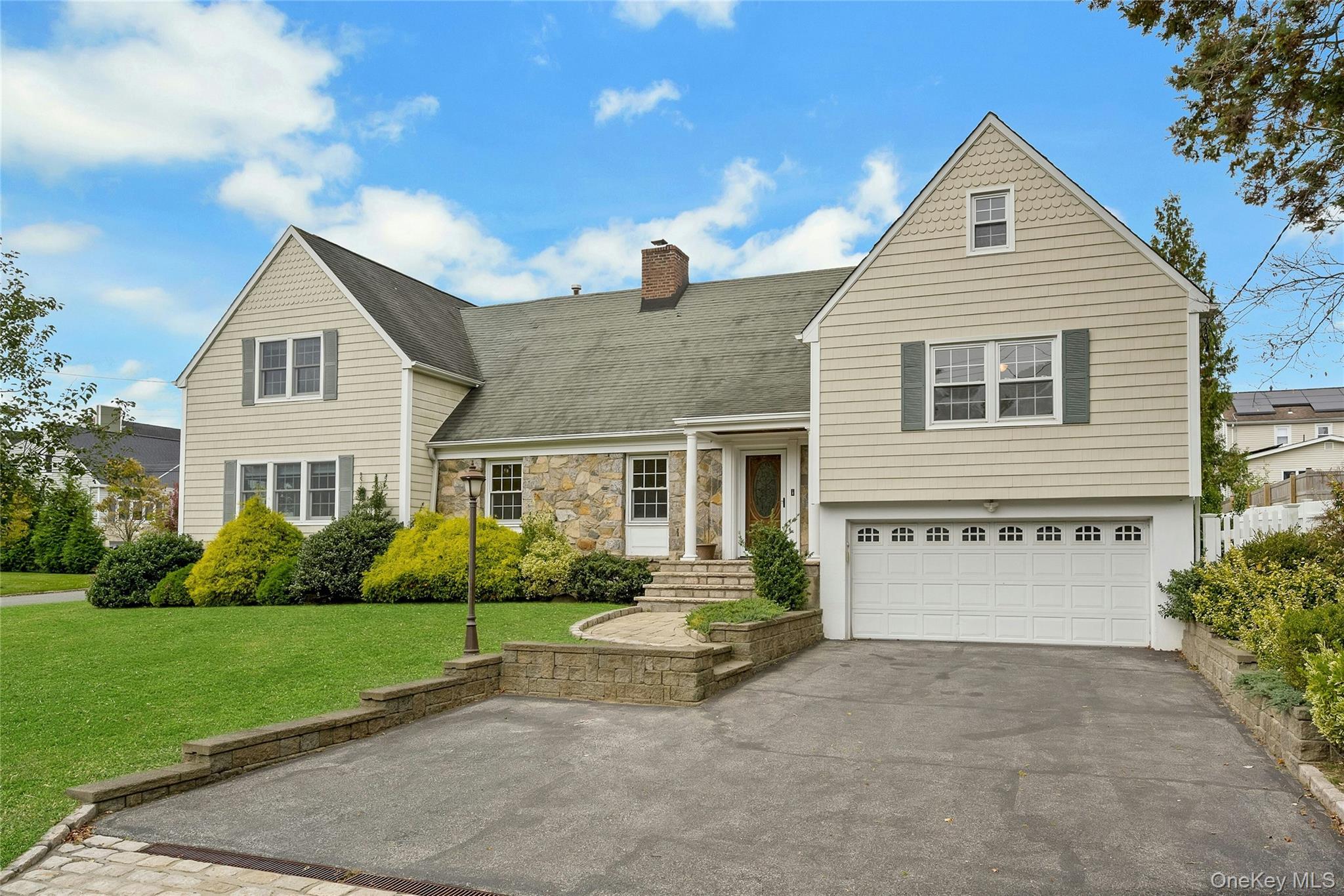 Single Family Clarence  Westchester County, NY 10583, MLS-929765-2