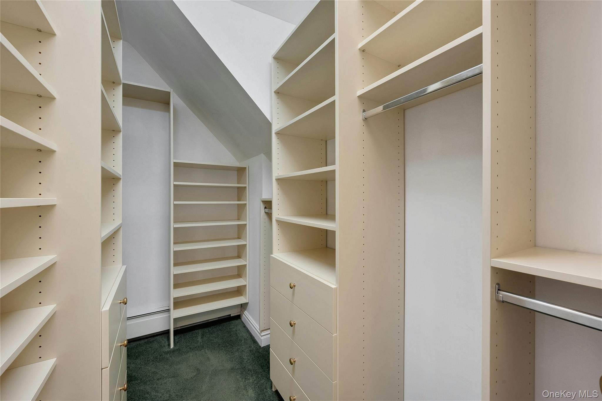 Single Family Clarence  Westchester County, NY 10583, MLS-929765-28