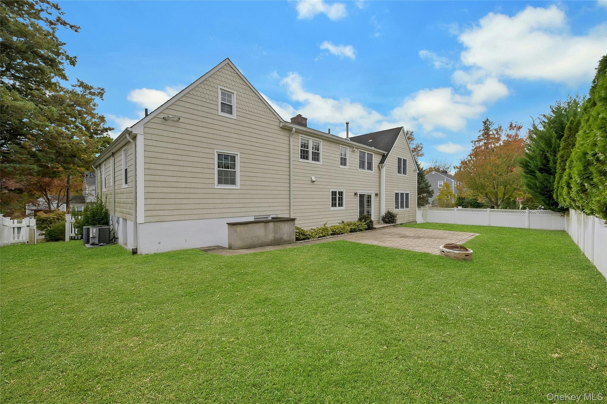 Single Family Clarence  Westchester County, NY 10583, MLS-929765-39