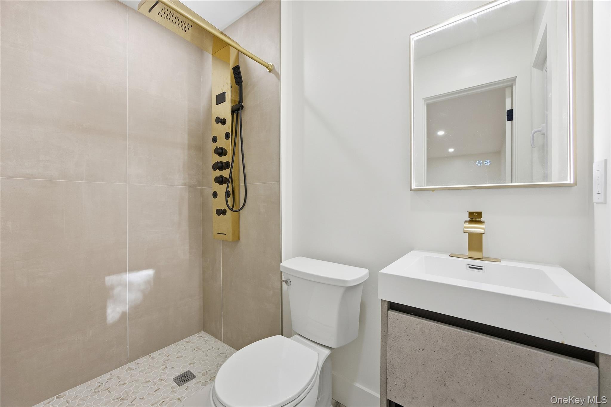 Single Family Orient  Nassau County, NY 11590, MLS-929783-17