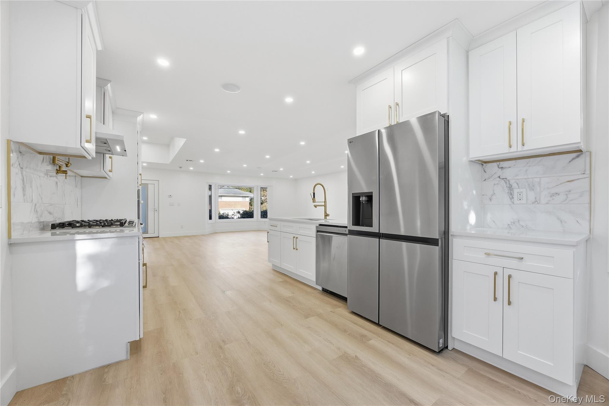 Single Family Orient  Nassau County, NY 11590, MLS-929783-8