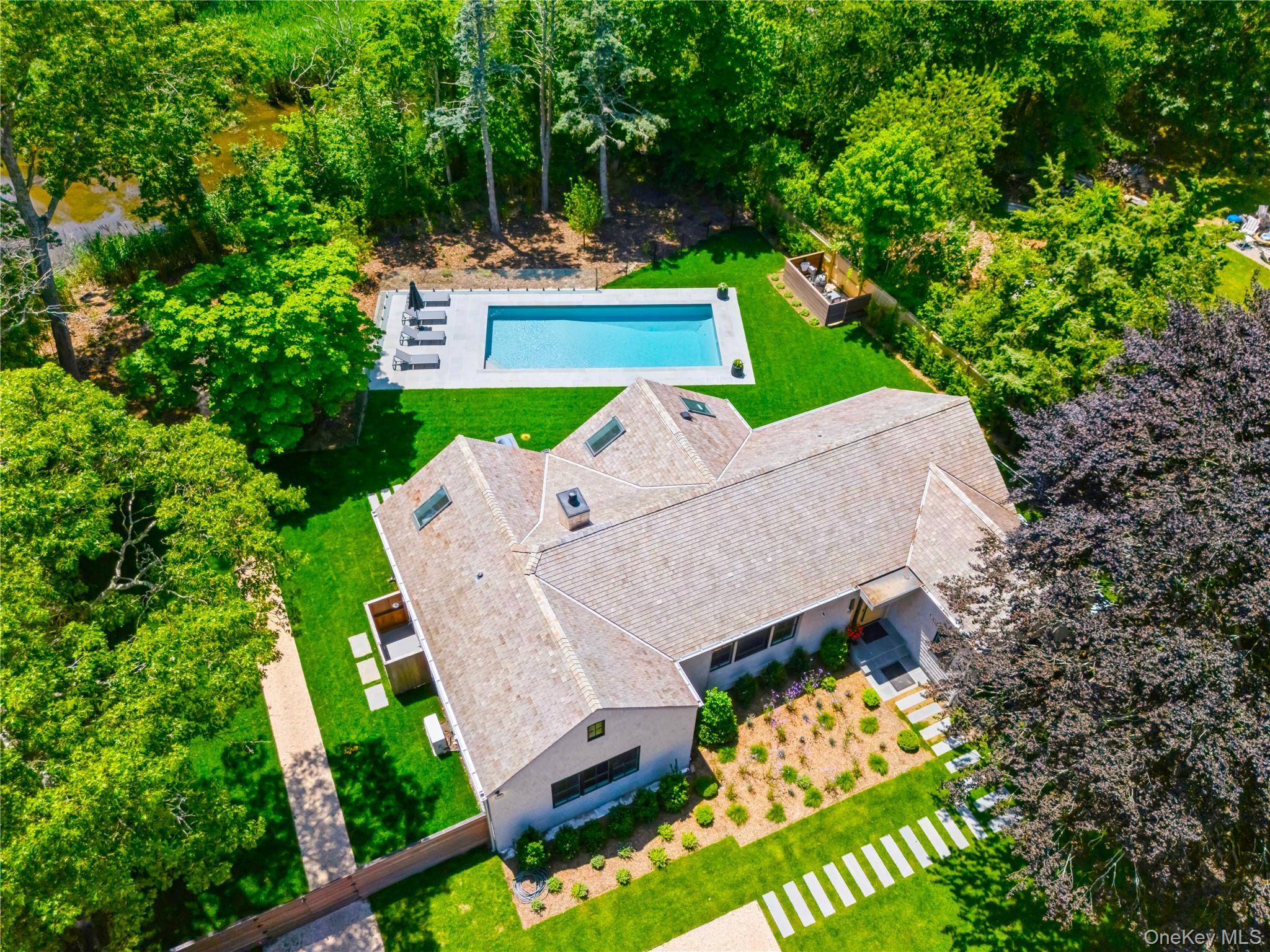 Single Family Walker Suffolk County, NY 11942, MLS-929800-3