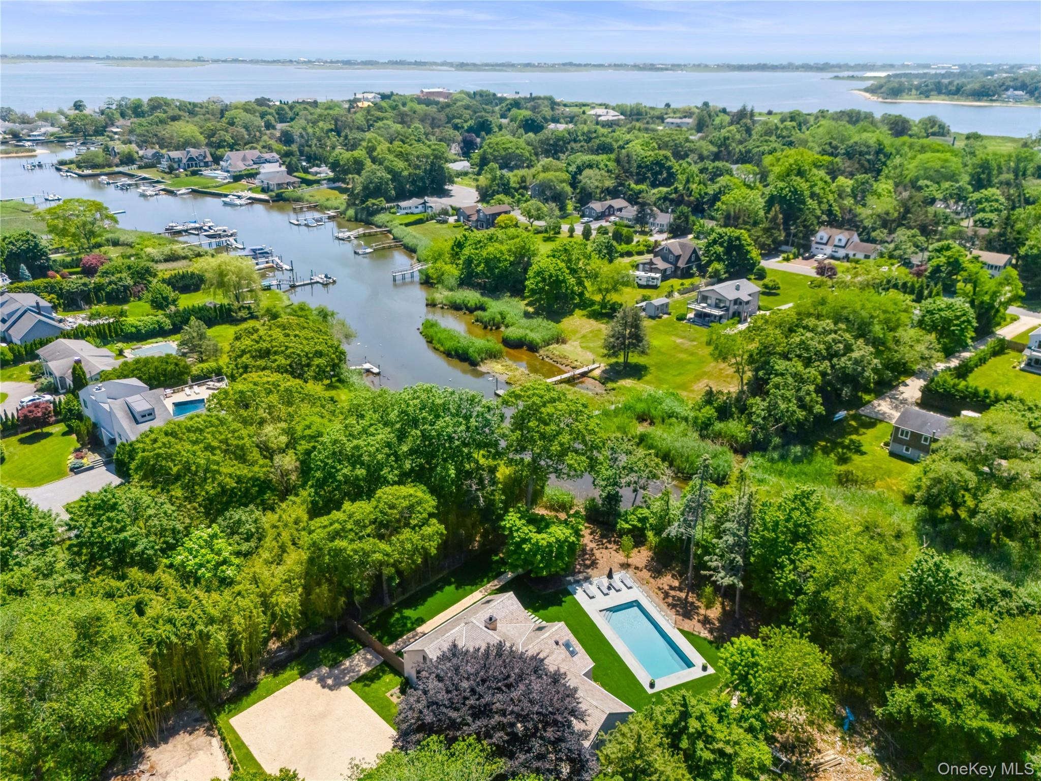 Single Family Walker  Suffolk County, NY 11942, MLS-929800-31