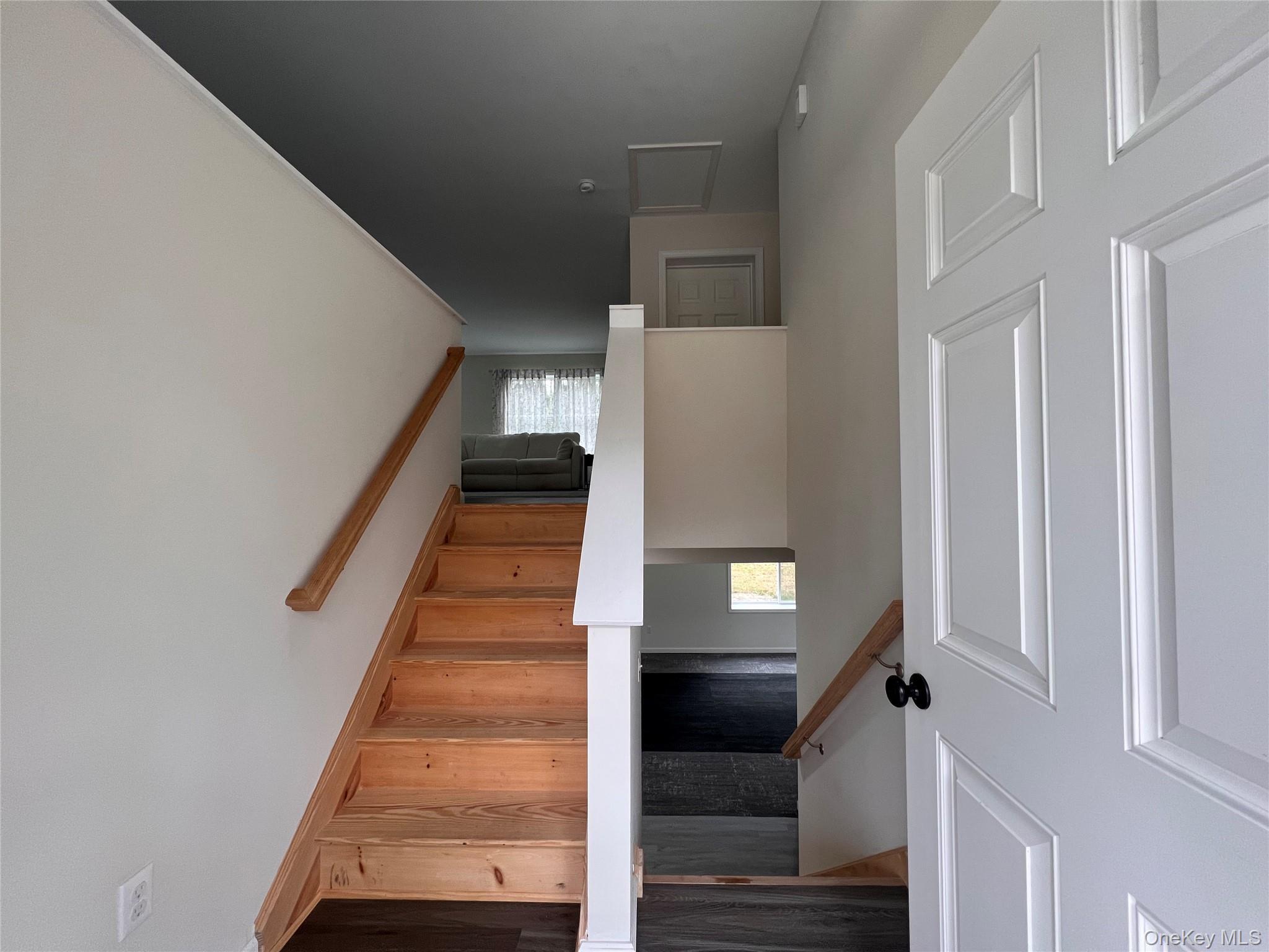 Single Family Summit Sullivan County, NY 12719, MLS-929802-12