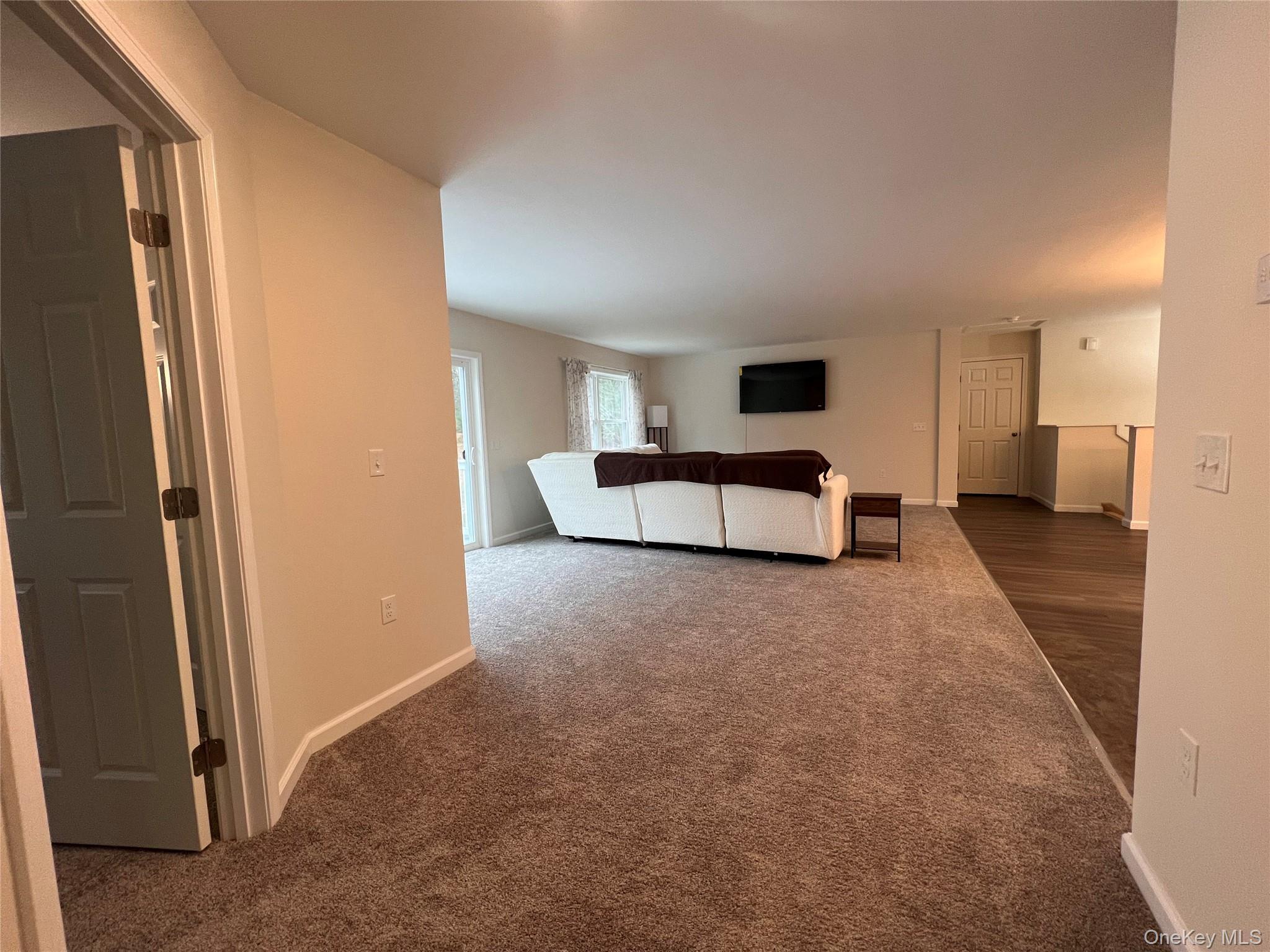 Single Family Summit Sullivan County, NY 12719, MLS-929802-15