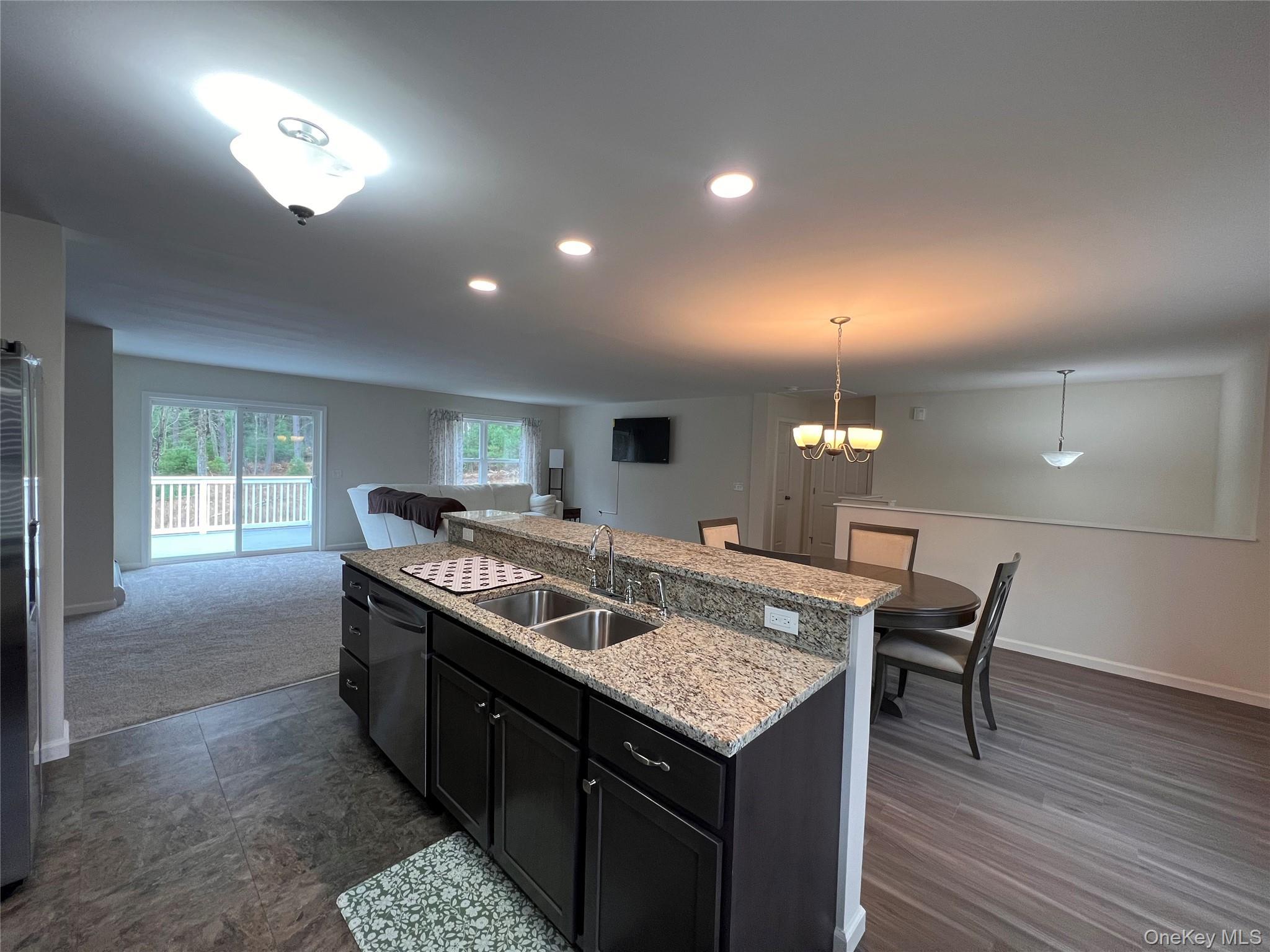 Single Family Summit Sullivan County, NY 12719, MLS-929802-19