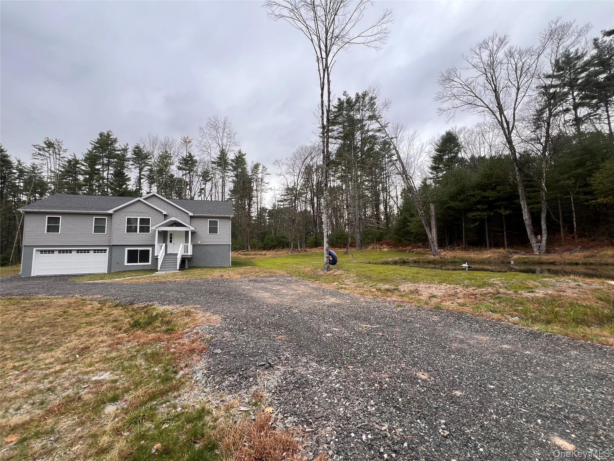 Single Family Summit Sullivan County, NY 12719, MLS-929802-3