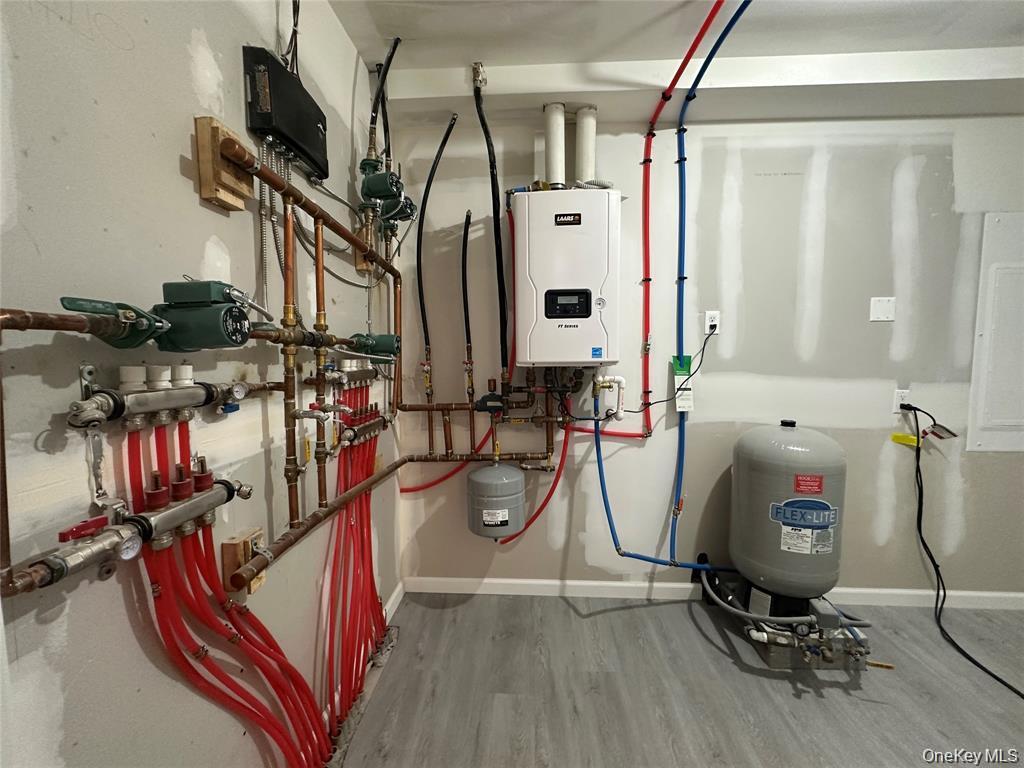 Single Family Summit Sullivan County, NY 12719, MLS-929802-36