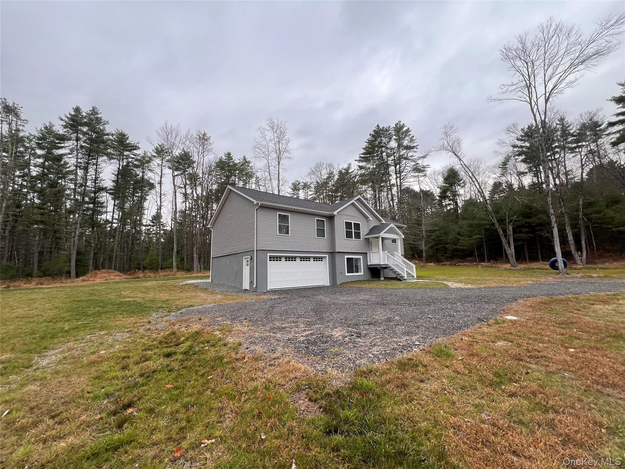 Single Family Summit Sullivan County, NY 12719, MLS-929802-4