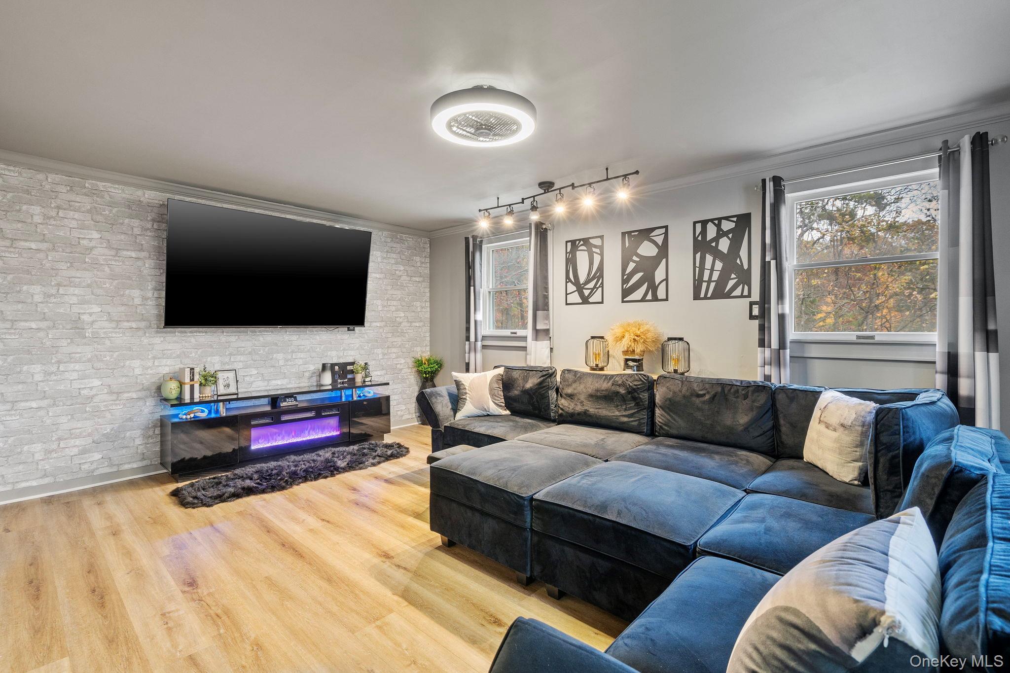 Single Family Fostertown  Orange County, NY 12550, MLS-929814-3