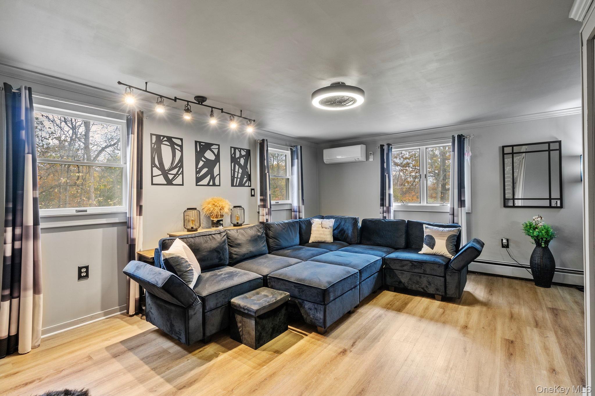 Single Family Fostertown  Orange County, NY 12550, MLS-929814-5