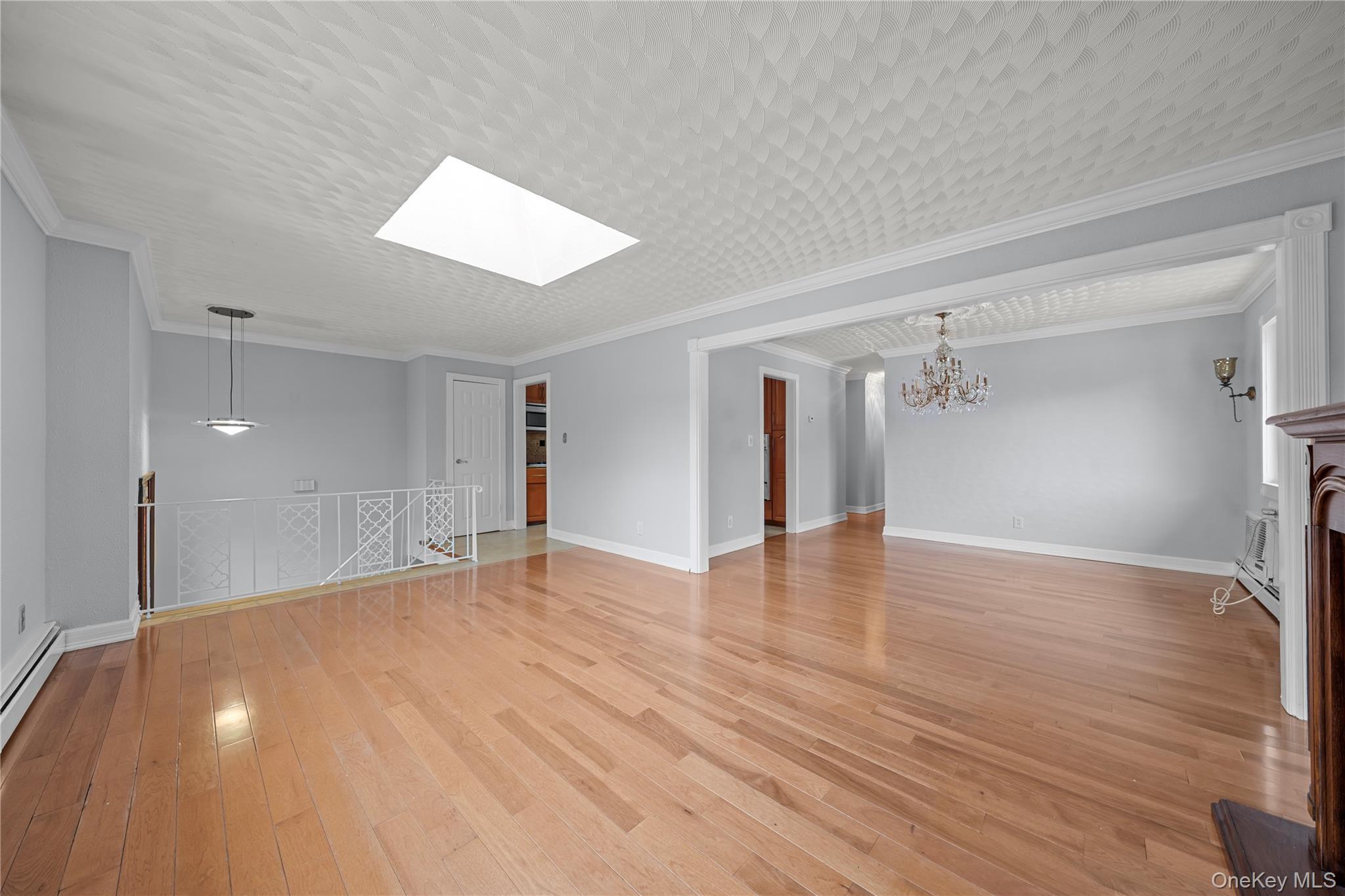 Single Family Angevine  Nassau County, NY 11550, MLS-929829-13