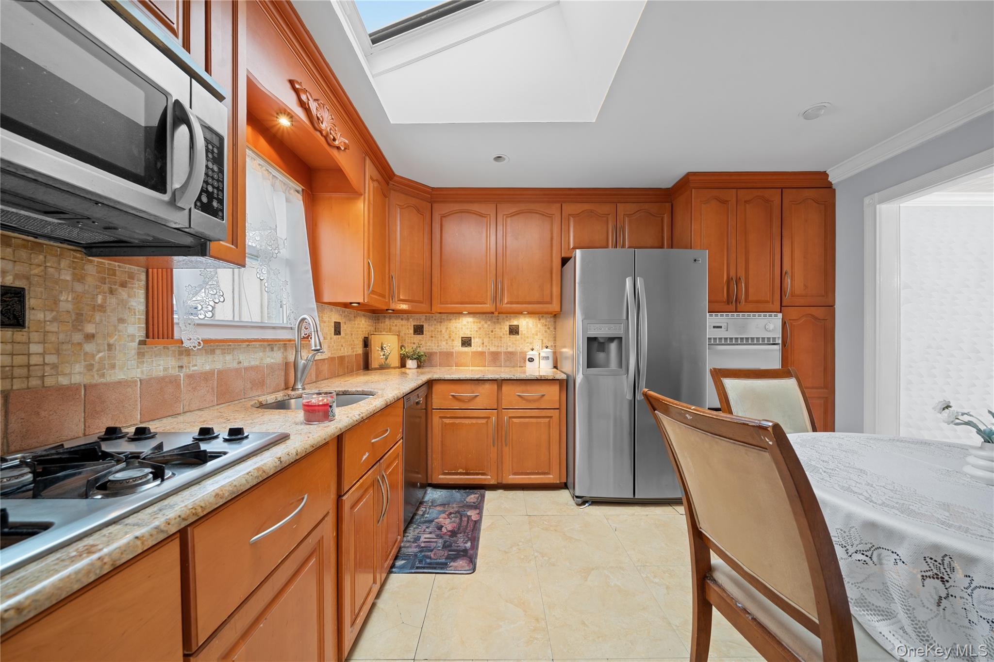 Single Family Angevine  Nassau County, NY 11550, MLS-929829-16