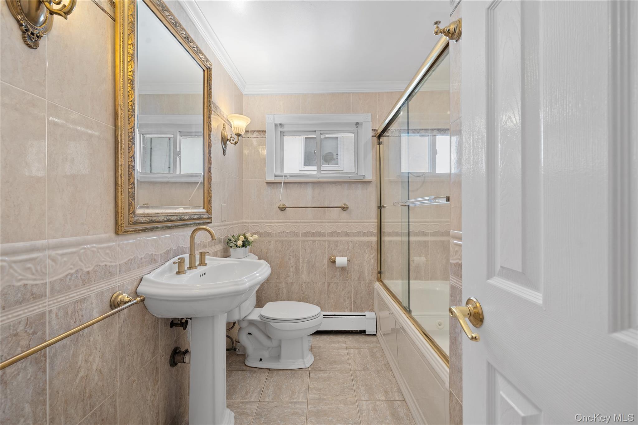 Single Family Angevine  Nassau County, NY 11550, MLS-929829-23