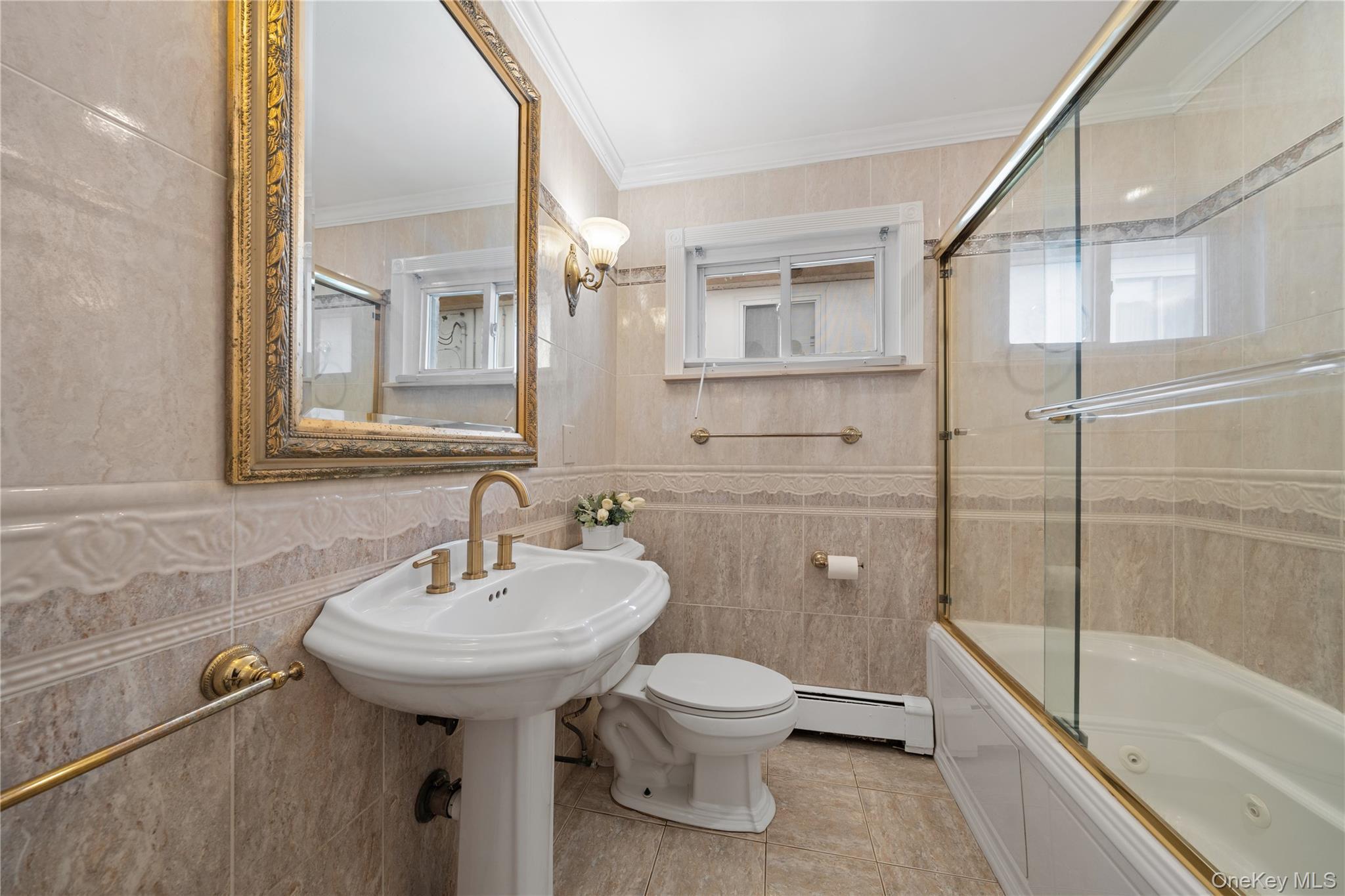 Single Family Angevine  Nassau County, NY 11550, MLS-929829-24