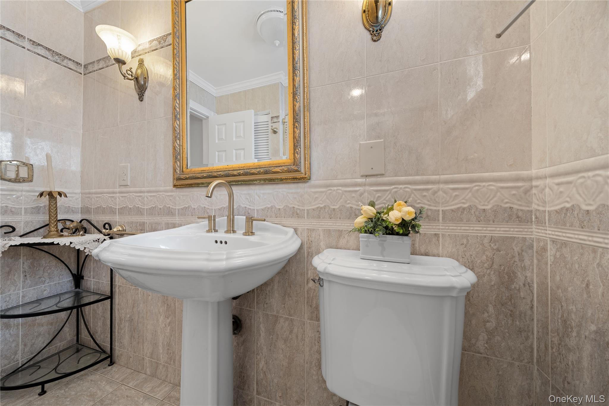 Single Family Angevine  Nassau County, NY 11550, MLS-929829-25