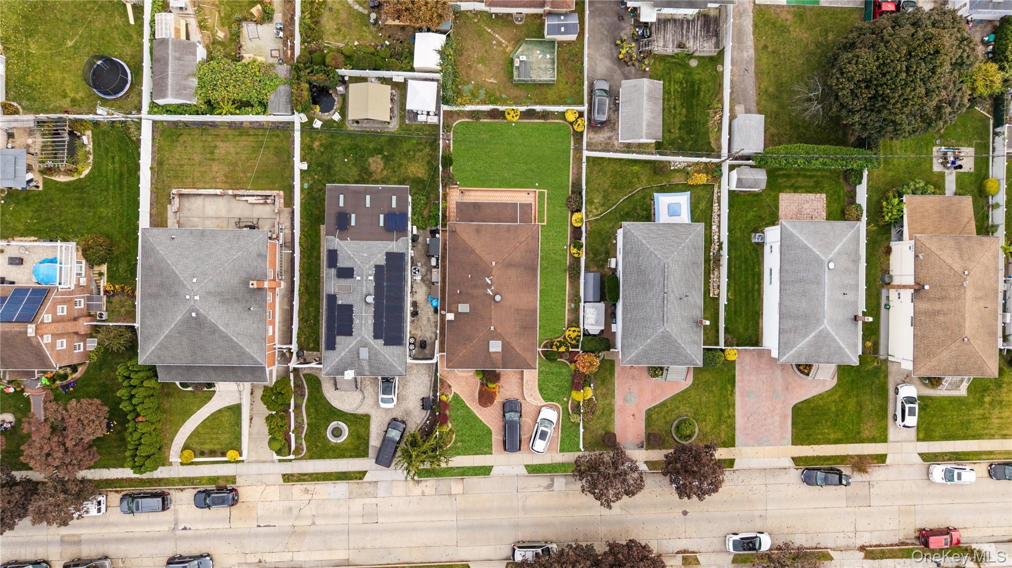 Single Family Angevine  Nassau County, NY 11550, MLS-929829-46