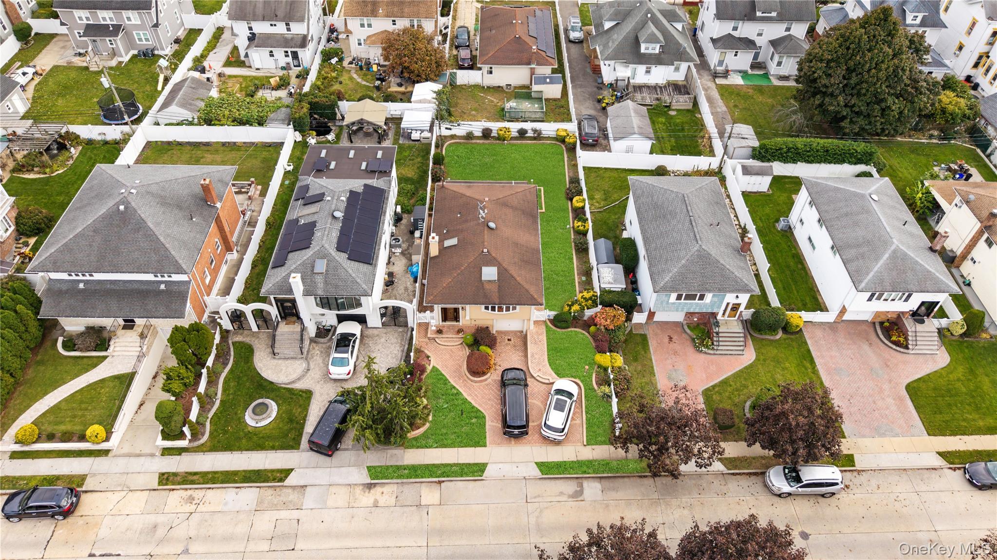 Single Family Angevine  Nassau County, NY 11550, MLS-929829-47