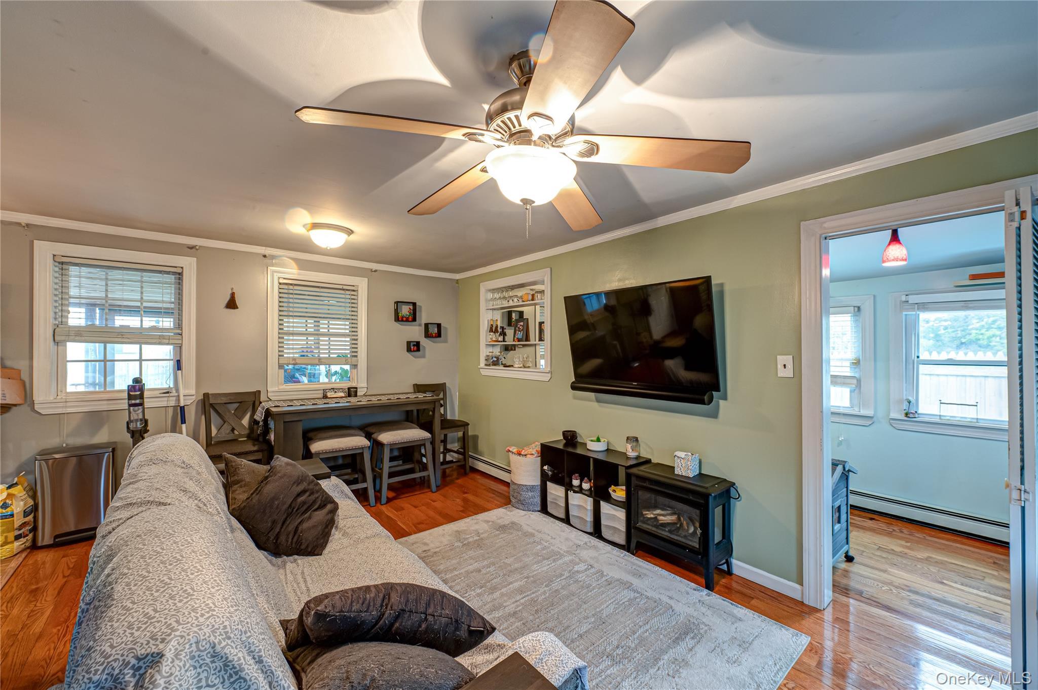 Single Family Huntington  Suffolk County, NY 11951, MLS-929845-5