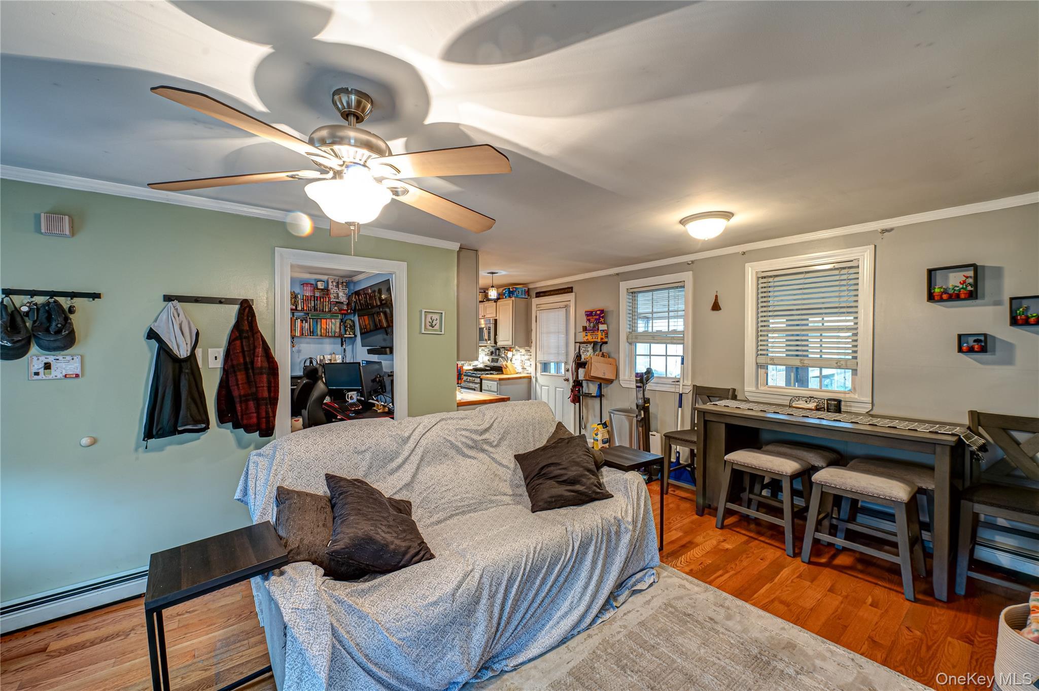 Single Family Huntington  Suffolk County, NY 11951, MLS-929845-7