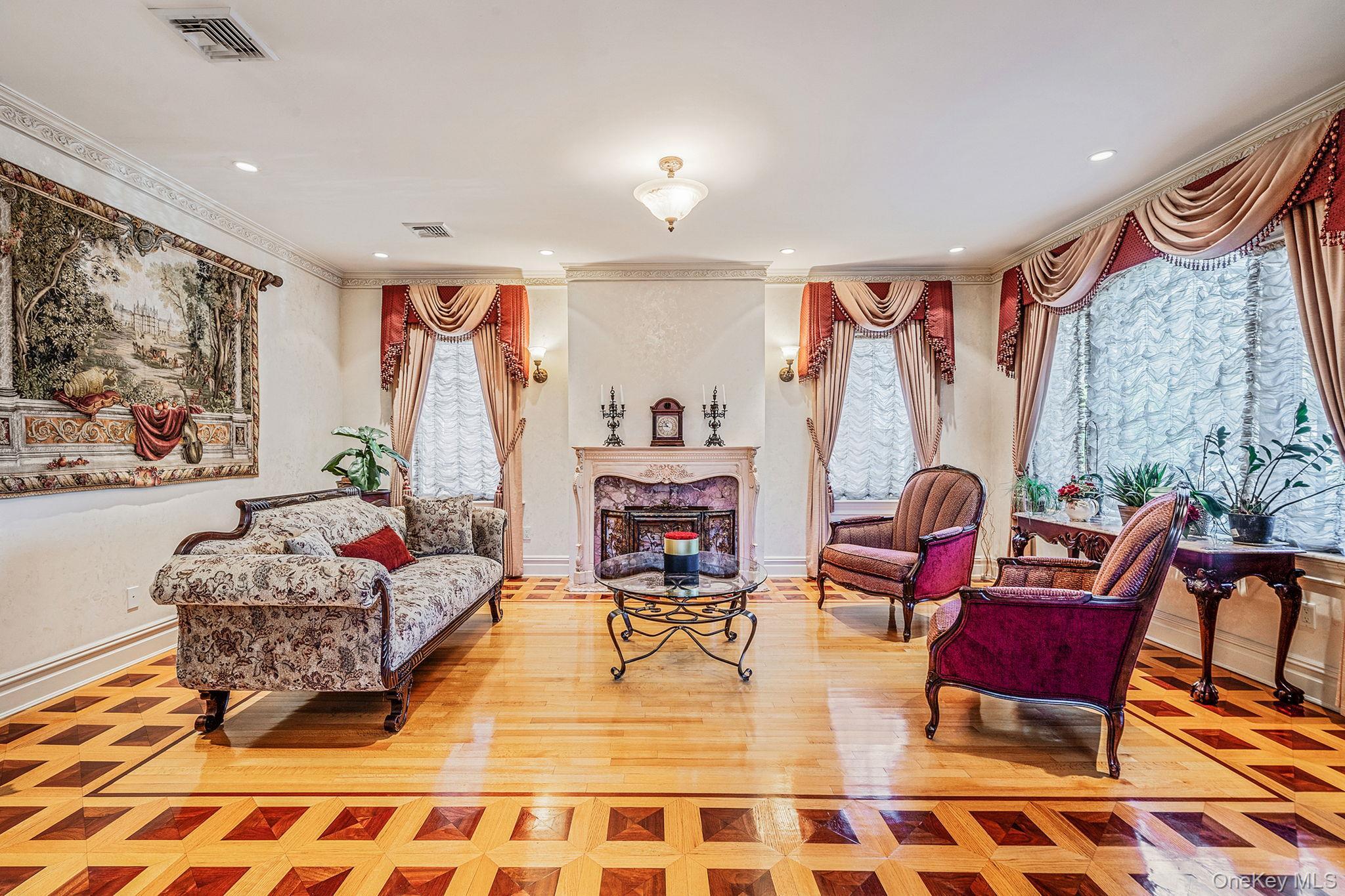 Single Family Keno Queens, NY 11423, MLS-929848-4