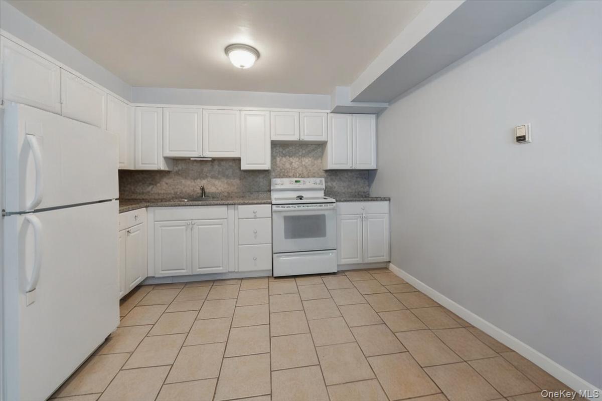 Single Family Midland Westchester County, NY 10708, MLS-929856-17