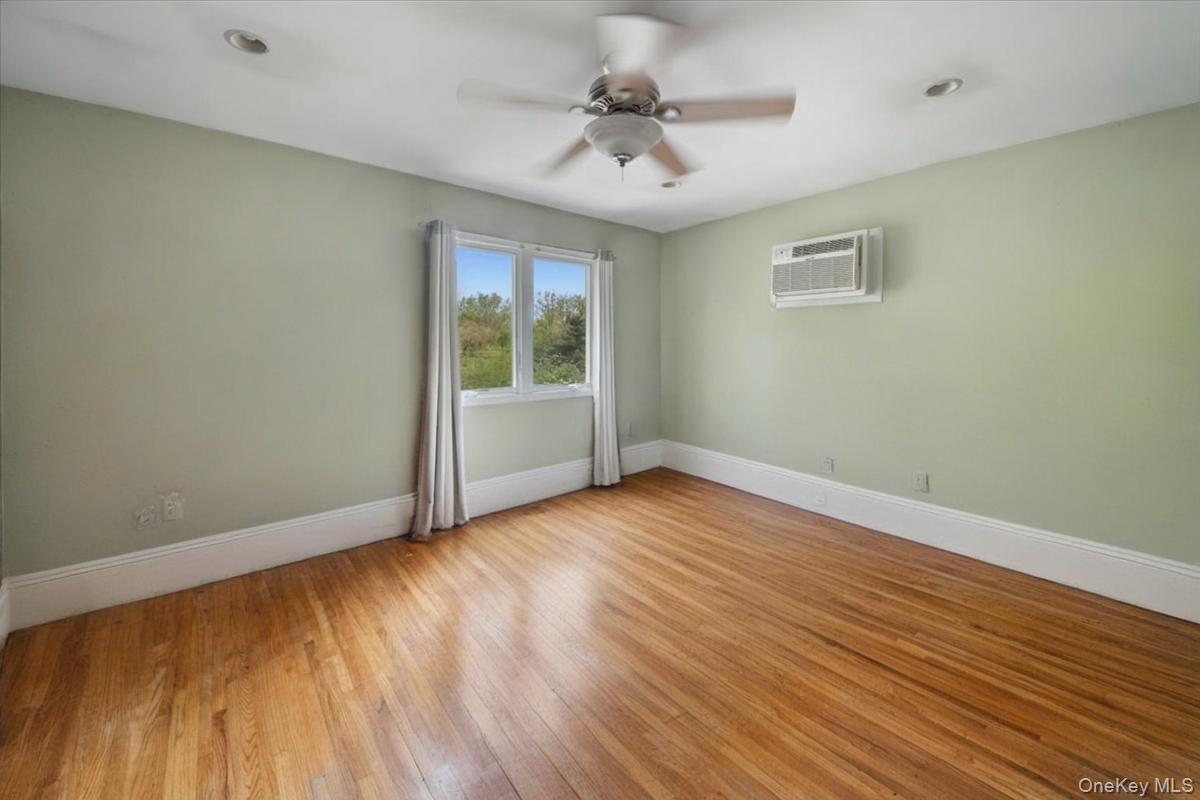 Single Family Midland Westchester County, NY 10708, MLS-929856-18