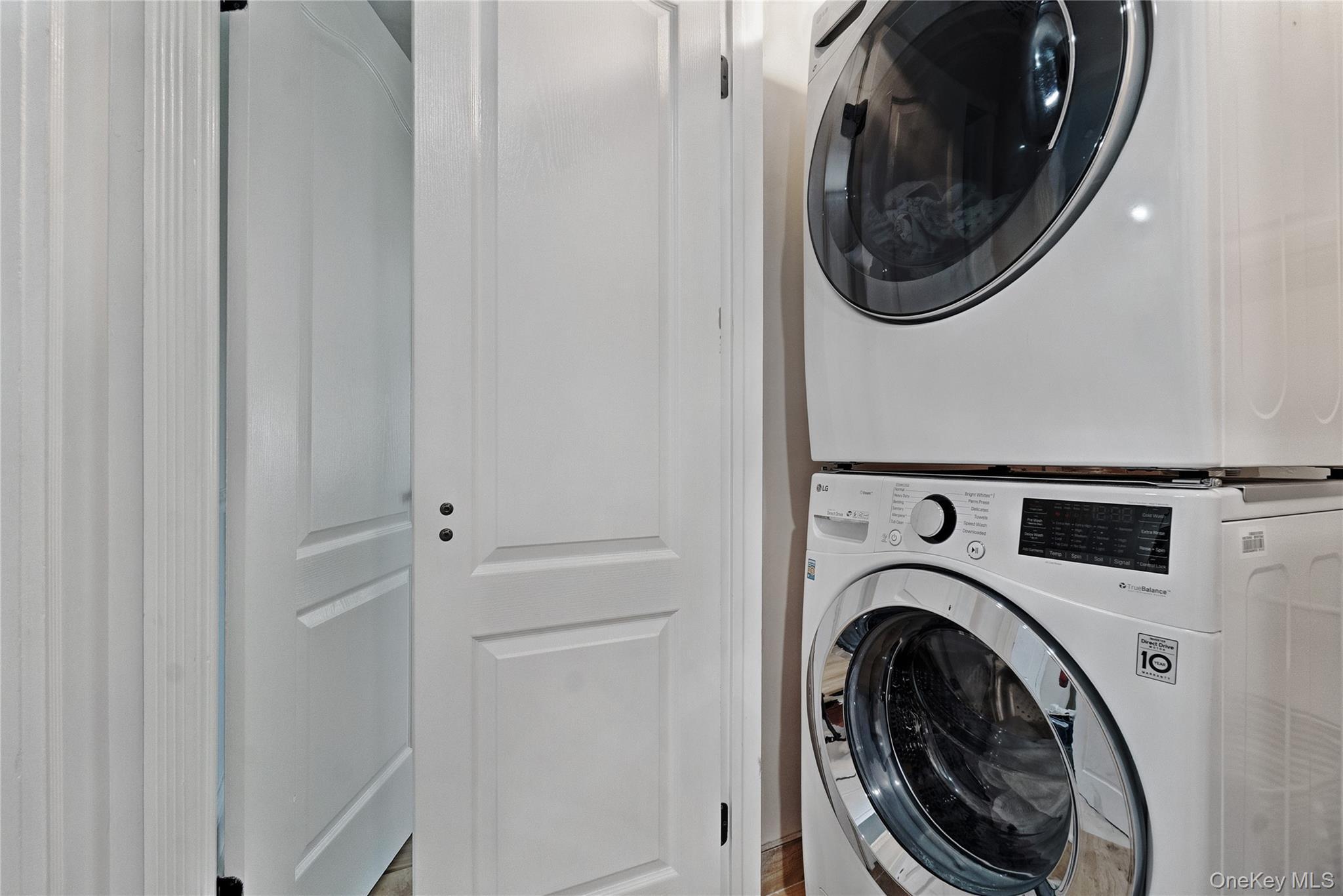 Single Family 86 Queens, NY 11414, MLS-929888-20