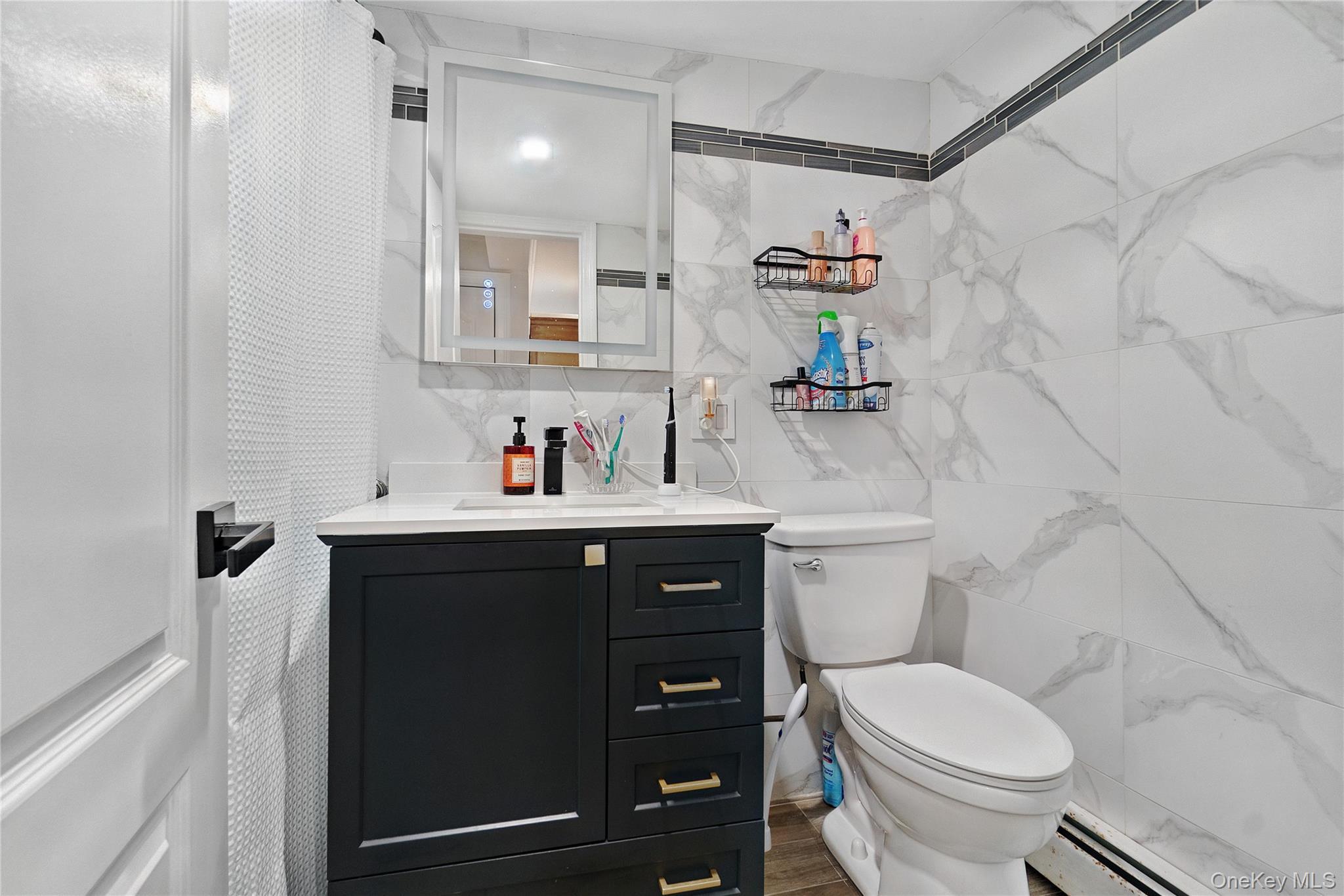 Single Family 86 Queens, NY 11414, MLS-929888-32