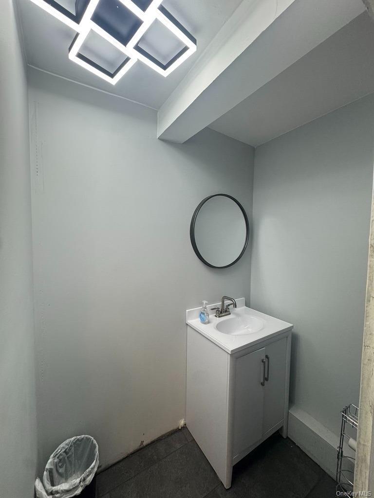 Commercial Lease 20th  Manhattan, NY 10011, MLS-929899-13